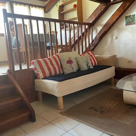 Rare 2 Bedroom With Private Beach On Lake Annecy Doussard Exterior foto