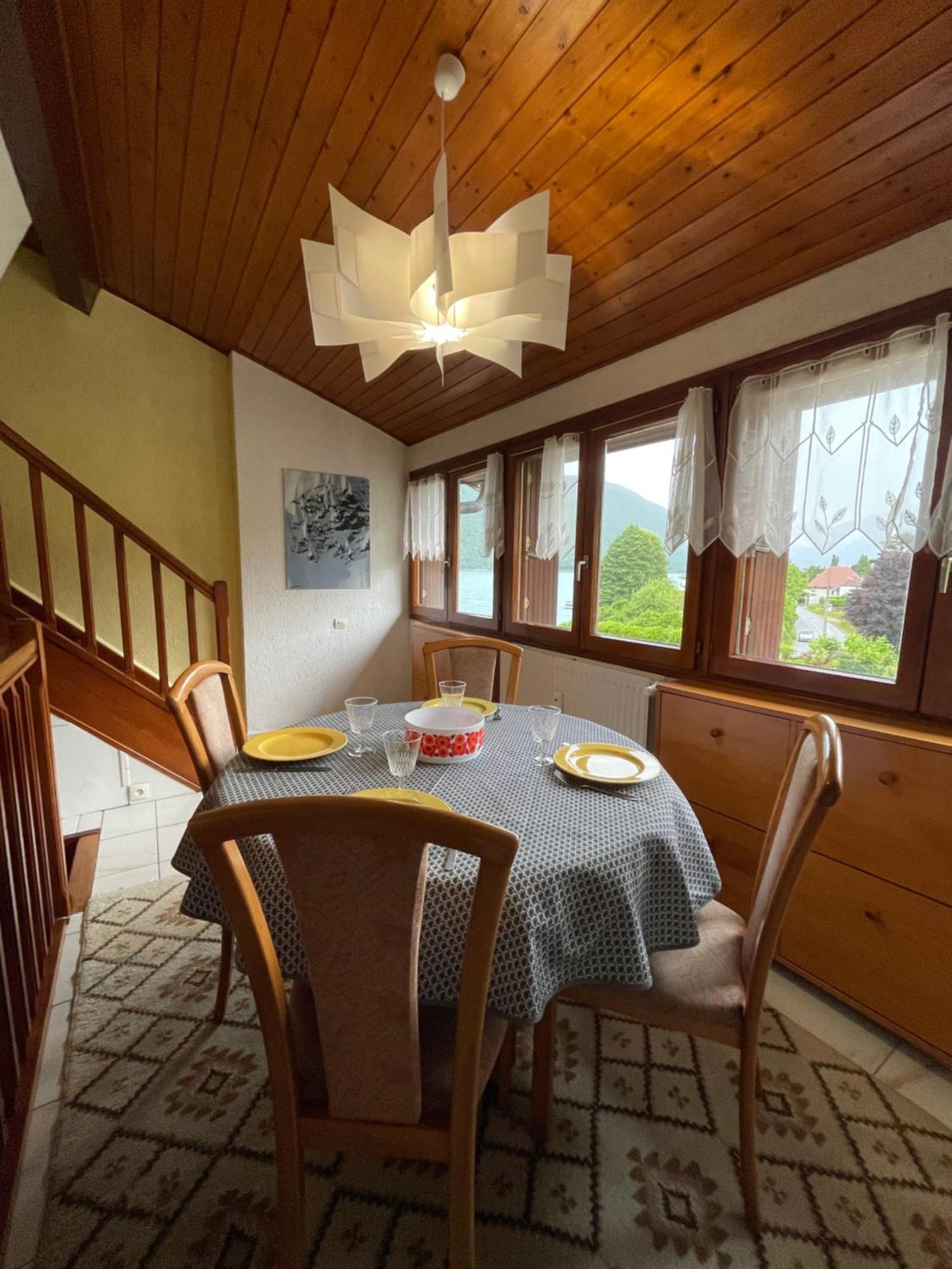 Rare 2 Bedroom With Private On Annecy * Doussard